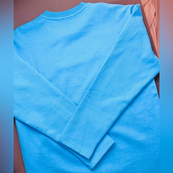 Basic Sweatshirt Unisex by Korean brand Romantic Pirates - Picture 5 of 13